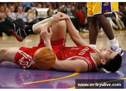 姚明重返NBA：巨人归来，华夏荣耀再现球场